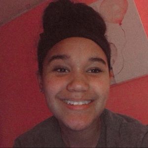 Meet your Posher, Laylah